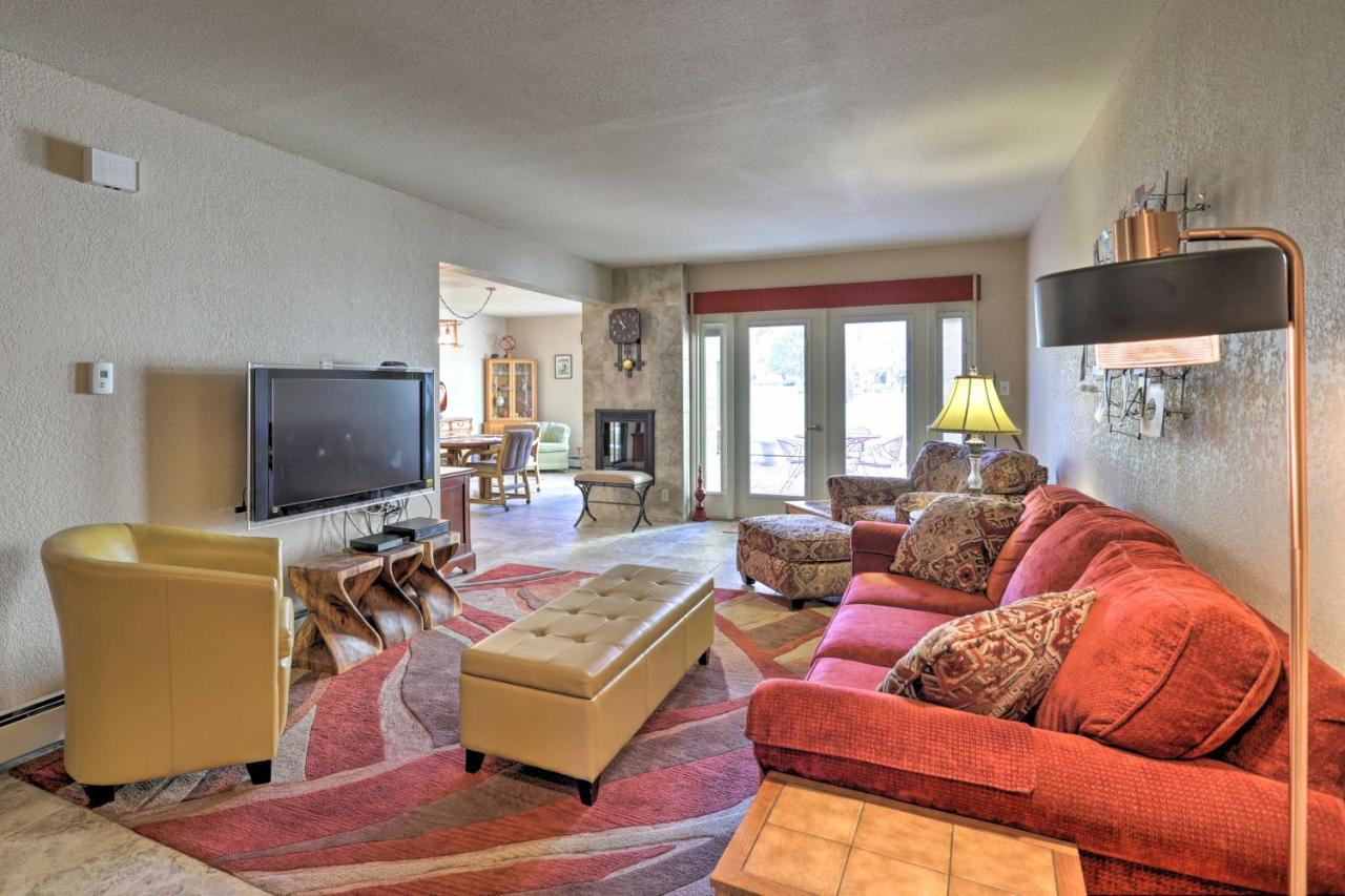 Grand Junction Golf Course Condo With Balconies 外观 照片